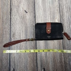Fossil wristlet wallet brown leather